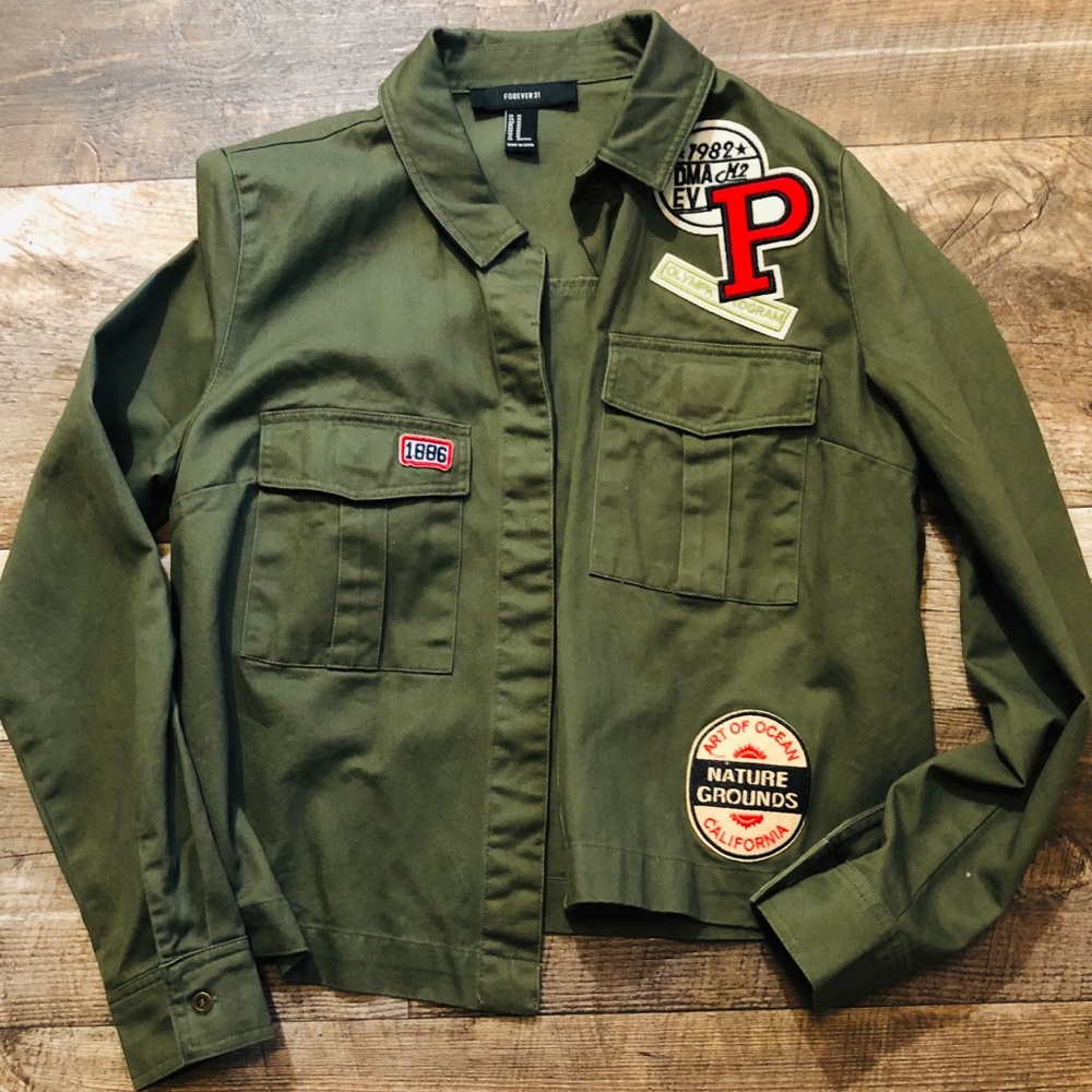 Utility Shacket With Patches - image 2